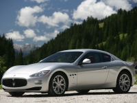 Maserati GranTurismo Coupe 2-door (1 generation) 4.2 AT (405 hp) basic foto, Maserati GranTurismo Coupe 2-door (1 generation) 4.2 AT (405 hp) basic fotos, Maserati GranTurismo Coupe 2-door (1 generation) 4.2 AT (405 hp) basic Bilder, Maserati GranTurismo Coupe 2-door (1 generation) 4.2 AT (405 hp) basic Bild