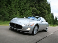 Maserati GranTurismo Coupe 2-door (1 generation) 4.2 AT (405 hp) basic foto, Maserati GranTurismo Coupe 2-door (1 generation) 4.2 AT (405 hp) basic fotos, Maserati GranTurismo Coupe 2-door (1 generation) 4.2 AT (405 hp) basic Bilder, Maserati GranTurismo Coupe 2-door (1 generation) 4.2 AT (405 hp) basic Bild