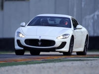 Maserati GranTurismo MC Stradale coupe 2-door (1 generation) 4.7 MT (450 hp) basic foto, Maserati GranTurismo MC Stradale coupe 2-door (1 generation) 4.7 MT (450 hp) basic fotos, Maserati GranTurismo MC Stradale coupe 2-door (1 generation) 4.7 MT (450 hp) basic Bilder, Maserati GranTurismo MC Stradale coupe 2-door (1 generation) 4.7 MT (450 hp) basic Bild