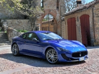 Maserati GranTurismo MC Stradale coupe 2-door (1 generation) 4.7 MT (450 hp) basic foto, Maserati GranTurismo MC Stradale coupe 2-door (1 generation) 4.7 MT (450 hp) basic fotos, Maserati GranTurismo MC Stradale coupe 2-door (1 generation) 4.7 MT (450 hp) basic Bilder, Maserati GranTurismo MC Stradale coupe 2-door (1 generation) 4.7 MT (450 hp) basic Bild