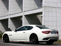 Maserati GranTurismo S coupe 2-door (1 generation) 4.7 AMT (440hp) foto, Maserati GranTurismo S coupe 2-door (1 generation) 4.7 AMT (440hp) fotos, Maserati GranTurismo S coupe 2-door (1 generation) 4.7 AMT (440hp) Bilder, Maserati GranTurismo S coupe 2-door (1 generation) 4.7 AMT (440hp) Bild