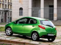 Mazda 2 Hatchback 5-door. (2 generation) 1.4 MZ-CD MT foto, Mazda 2 Hatchback 5-door. (2 generation) 1.4 MZ-CD MT fotos, Mazda 2 Hatchback 5-door. (2 generation) 1.4 MZ-CD MT Bilder, Mazda 2 Hatchback 5-door. (2 generation) 1.4 MZ-CD MT Bild