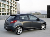 Mazda 2 Hatchback 5-door. (2 generation) 1.4 MZ-CD MT foto, Mazda 2 Hatchback 5-door. (2 generation) 1.4 MZ-CD MT fotos, Mazda 2 Hatchback 5-door. (2 generation) 1.4 MZ-CD MT Bilder, Mazda 2 Hatchback 5-door. (2 generation) 1.4 MZ-CD MT Bild