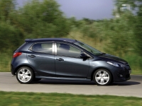 Mazda 2 Hatchback 5-door. (2 generation) 1.4 MZ-CD MT foto, Mazda 2 Hatchback 5-door. (2 generation) 1.4 MZ-CD MT fotos, Mazda 2 Hatchback 5-door. (2 generation) 1.4 MZ-CD MT Bilder, Mazda 2 Hatchback 5-door. (2 generation) 1.4 MZ-CD MT Bild