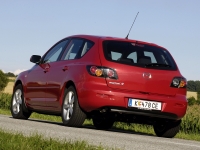 Mazda 3 Hatchback 5-door. (BK) 1.4 MT (84hp) foto, Mazda 3 Hatchback 5-door. (BK) 1.4 MT (84hp) fotos, Mazda 3 Hatchback 5-door. (BK) 1.4 MT (84hp) Bilder, Mazda 3 Hatchback 5-door. (BK) 1.4 MT (84hp) Bild