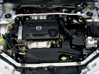 Mazda 323 Sedan (BJ) 1.3 MT (72 HP) foto, Mazda 323 Sedan (BJ) 1.3 MT (72 HP) fotos, Mazda 323 Sedan (BJ) 1.3 MT (72 HP) Bilder, Mazda 323 Sedan (BJ) 1.3 MT (72 HP) Bild