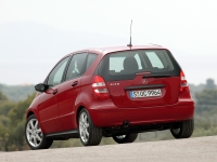 Mercedes-Benz A Class Hatchback 5-door. (W169) A 160 CDI CVT (82hp) foto, Mercedes-Benz A Class Hatchback 5-door. (W169) A 160 CDI CVT (82hp) fotos, Mercedes-Benz A Class Hatchback 5-door. (W169) A 160 CDI CVT (82hp) Bilder, Mercedes-Benz A Class Hatchback 5-door. (W169) A 160 CDI CVT (82hp) Bild