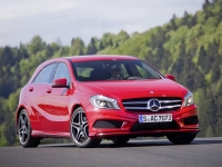 Mercedes-Benz A Class Hatchback 5-door. (W176) A 180 BlueEFFICIENCY 7G-DCT (122hp) foto, Mercedes-Benz A Class Hatchback 5-door. (W176) A 180 BlueEFFICIENCY 7G-DCT (122hp) fotos, Mercedes-Benz A Class Hatchback 5-door. (W176) A 180 BlueEFFICIENCY 7G-DCT (122hp) Bilder, Mercedes-Benz A Class Hatchback 5-door. (W176) A 180 BlueEFFICIENCY 7G-DCT (122hp) Bild