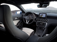 Mercedes-Benz A Class Hatchback 5-door. (W176) A 180 BlueEFFICIENCY MT (122hp) basic foto, Mercedes-Benz A Class Hatchback 5-door. (W176) A 180 BlueEFFICIENCY MT (122hp) basic fotos, Mercedes-Benz A Class Hatchback 5-door. (W176) A 180 BlueEFFICIENCY MT (122hp) basic Bilder, Mercedes-Benz A Class Hatchback 5-door. (W176) A 180 BlueEFFICIENCY MT (122hp) basic Bild