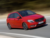 Mercedes-Benz B-Class Hatchback (W246) B 180 CDI BlueEfficiency 7G-DCT (109hp) foto, Mercedes-Benz B-Class Hatchback (W246) B 180 CDI BlueEfficiency 7G-DCT (109hp) fotos, Mercedes-Benz B-Class Hatchback (W246) B 180 CDI BlueEfficiency 7G-DCT (109hp) Bilder, Mercedes-Benz B-Class Hatchback (W246) B 180 CDI BlueEfficiency 7G-DCT (109hp) Bild