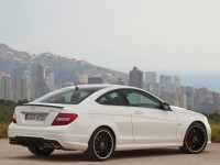 Mercedes-Benz C-Class AMG coupe 2-door (W204/S204) C 63 AMG Speedshift MCT (457hp) basic foto, Mercedes-Benz C-Class AMG coupe 2-door (W204/S204) C 63 AMG Speedshift MCT (457hp) basic fotos, Mercedes-Benz C-Class AMG coupe 2-door (W204/S204) C 63 AMG Speedshift MCT (457hp) basic Bilder, Mercedes-Benz C-Class AMG coupe 2-door (W204/S204) C 63 AMG Speedshift MCT (457hp) basic Bild