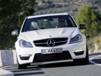 Mercedes-Benz C-Class AMG sedan 4-door (W204/S204) C 63 AMG Speedshift MCT (457hp) Special series foto, Mercedes-Benz C-Class AMG sedan 4-door (W204/S204) C 63 AMG Speedshift MCT (457hp) Special series fotos, Mercedes-Benz C-Class AMG sedan 4-door (W204/S204) C 63 AMG Speedshift MCT (457hp) Special series Bilder, Mercedes-Benz C-Class AMG sedan 4-door (W204/S204) C 63 AMG Speedshift MCT (457hp) Special series Bild