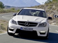 Mercedes-Benz C-Class AMG sedan 4-door (W204/S204) C 63 AMG Speedshift MCT (457hp) Special series foto, Mercedes-Benz C-Class AMG sedan 4-door (W204/S204) C 63 AMG Speedshift MCT (457hp) Special series fotos, Mercedes-Benz C-Class AMG sedan 4-door (W204/S204) C 63 AMG Speedshift MCT (457hp) Special series Bilder, Mercedes-Benz C-Class AMG sedan 4-door (W204/S204) C 63 AMG Speedshift MCT (457hp) Special series Bild