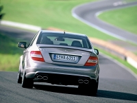 Mercedes-Benz C-Class AMG sedan 4-door (W204/S204) C 63 AMG SPEEDSHIFT PLUS 7G-Tronic (457 HP) foto, Mercedes-Benz C-Class AMG sedan 4-door (W204/S204) C 63 AMG SPEEDSHIFT PLUS 7G-Tronic (457 HP) fotos, Mercedes-Benz C-Class AMG sedan 4-door (W204/S204) C 63 AMG SPEEDSHIFT PLUS 7G-Tronic (457 HP) Bilder, Mercedes-Benz C-Class AMG sedan 4-door (W204/S204) C 63 AMG SPEEDSHIFT PLUS 7G-Tronic (457 HP) Bild