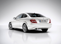 Mercedes-Benz C-Class Coupe 2-door (W204/S204) C 180 7G-Tronic Plus foto, Mercedes-Benz C-Class Coupe 2-door (W204/S204) C 180 7G-Tronic Plus fotos, Mercedes-Benz C-Class Coupe 2-door (W204/S204) C 180 7G-Tronic Plus Bilder, Mercedes-Benz C-Class Coupe 2-door (W204/S204) C 180 7G-Tronic Plus Bild