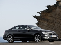 Mercedes-Benz C-Class Coupe 2-door (W204/S204) C 180 MT foto, Mercedes-Benz C-Class Coupe 2-door (W204/S204) C 180 MT fotos, Mercedes-Benz C-Class Coupe 2-door (W204/S204) C 180 MT Bilder, Mercedes-Benz C-Class Coupe 2-door (W204/S204) C 180 MT Bild