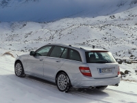 Mercedes-Benz C-Class station Wagon 5-door (W204/S204) C 180 CGI BlueEFFICIENCY AT (156 HP) foto, Mercedes-Benz C-Class station Wagon 5-door (W204/S204) C 180 CGI BlueEFFICIENCY AT (156 HP) fotos, Mercedes-Benz C-Class station Wagon 5-door (W204/S204) C 180 CGI BlueEFFICIENCY AT (156 HP) Bilder, Mercedes-Benz C-Class station Wagon 5-door (W204/S204) C 180 CGI BlueEFFICIENCY AT (156 HP) Bild