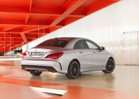 Mercedes-Benz CLA-Class Coupe 4-door (1 generation) CLA 180 BlueEfficiency MT (122hp) foto, Mercedes-Benz CLA-Class Coupe 4-door (1 generation) CLA 180 BlueEfficiency MT (122hp) fotos, Mercedes-Benz CLA-Class Coupe 4-door (1 generation) CLA 180 BlueEfficiency MT (122hp) Bilder, Mercedes-Benz CLA-Class Coupe 4-door (1 generation) CLA 180 BlueEfficiency MT (122hp) Bild