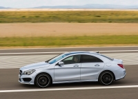 Mercedes-Benz CLA-Class Coupe 4-door (1 generation) CLA 180 BlueEfficiency MT (122hp) Technische Daten, Mercedes-Benz CLA-Class Coupe 4-door (1 generation) CLA 180 BlueEfficiency MT (122hp) Daten, Mercedes-Benz CLA-Class Coupe 4-door (1 generation) CLA 180 BlueEfficiency MT (122hp) Funktionen, Mercedes-Benz CLA-Class Coupe 4-door (1 generation) CLA 180 BlueEfficiency MT (122hp) Bewertung, Mercedes-Benz CLA-Class Coupe 4-door (1 generation) CLA 180 BlueEfficiency MT (122hp) kaufen, Mercedes-Benz CLA-Class Coupe 4-door (1 generation) CLA 180 BlueEfficiency MT (122hp) Preis, Mercedes-Benz CLA-Class Coupe 4-door (1 generation) CLA 180 BlueEfficiency MT (122hp) Autos