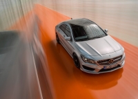 Mercedes-Benz CLA-Class Coupe 4-door (1 generation) CLA 180 MT (122hp) foto, Mercedes-Benz CLA-Class Coupe 4-door (1 generation) CLA 180 MT (122hp) fotos, Mercedes-Benz CLA-Class Coupe 4-door (1 generation) CLA 180 MT (122hp) Bilder, Mercedes-Benz CLA-Class Coupe 4-door (1 generation) CLA 180 MT (122hp) Bild