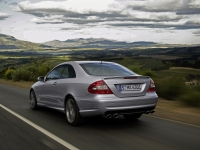 Mercedes-Benz CLK-Class AMG coupe 2-door (C209/A209) CLK 55 AMG AT (367 hp) foto, Mercedes-Benz CLK-Class AMG coupe 2-door (C209/A209) CLK 55 AMG AT (367 hp) fotos, Mercedes-Benz CLK-Class AMG coupe 2-door (C209/A209) CLK 55 AMG AT (367 hp) Bilder, Mercedes-Benz CLK-Class AMG coupe 2-door (C209/A209) CLK 55 AMG AT (367 hp) Bild