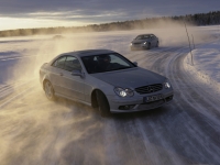 Mercedes-Benz CLK-Class AMG coupe 2-door (C209/A209) CLK 55 AMG AT (367 hp) foto, Mercedes-Benz CLK-Class AMG coupe 2-door (C209/A209) CLK 55 AMG AT (367 hp) fotos, Mercedes-Benz CLK-Class AMG coupe 2-door (C209/A209) CLK 55 AMG AT (367 hp) Bilder, Mercedes-Benz CLK-Class AMG coupe 2-door (C209/A209) CLK 55 AMG AT (367 hp) Bild