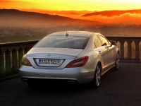 Mercedes-Benz CLS-Class Coupe 4-door (C218/X218) CLS 350 CDI 4Matic BlueEfficiency 7G-Tronic Plus (265 HP) basic foto, Mercedes-Benz CLS-Class Coupe 4-door (C218/X218) CLS 350 CDI 4Matic BlueEfficiency 7G-Tronic Plus (265 HP) basic fotos, Mercedes-Benz CLS-Class Coupe 4-door (C218/X218) CLS 350 CDI 4Matic BlueEfficiency 7G-Tronic Plus (265 HP) basic Bilder, Mercedes-Benz CLS-Class Coupe 4-door (C218/X218) CLS 350 CDI 4Matic BlueEfficiency 7G-Tronic Plus (265 HP) basic Bild