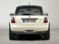 Mini Cooper Hatchback 3-door (2 generation) 1.6 AT (122hp) basic foto, Mini Cooper Hatchback 3-door (2 generation) 1.6 AT (122hp) basic fotos, Mini Cooper Hatchback 3-door (2 generation) 1.6 AT (122hp) basic Bilder, Mini Cooper Hatchback 3-door (2 generation) 1.6 AT (122hp) basic Bild