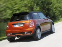 Mini Cooper S Hatchback 3-door (2 generation) 1.6 MT (184hp) basic foto, Mini Cooper S Hatchback 3-door (2 generation) 1.6 MT (184hp) basic fotos, Mini Cooper S Hatchback 3-door (2 generation) 1.6 MT (184hp) basic Bilder, Mini Cooper S Hatchback 3-door (2 generation) 1.6 MT (184hp) basic Bild