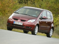 Mitsubishi Colt Hatchback 5-door. (Z30) 1.3 AT (95hp) foto, Mitsubishi Colt Hatchback 5-door. (Z30) 1.3 AT (95hp) fotos, Mitsubishi Colt Hatchback 5-door. (Z30) 1.3 AT (95hp) Bilder, Mitsubishi Colt Hatchback 5-door. (Z30) 1.3 AT (95hp) Bild