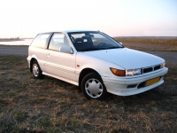 Mitsubishi Colt Hatchback (c50) 1.3 MT (75 hp) foto, Mitsubishi Colt Hatchback (c50) 1.3 MT (75 hp) fotos, Mitsubishi Colt Hatchback (c50) 1.3 MT (75 hp) Bilder, Mitsubishi Colt Hatchback (c50) 1.3 MT (75 hp) Bild