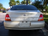 Nissan Altima Sedan (L30) 2.4 AT (150hp) foto, Nissan Altima Sedan (L30) 2.4 AT (150hp) fotos, Nissan Altima Sedan (L30) 2.4 AT (150hp) Bilder, Nissan Altima Sedan (L30) 2.4 AT (150hp) Bild