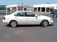 Nissan Altima Sedan (l30) 2.4 AT (155hp) foto, Nissan Altima Sedan (l30) 2.4 AT (155hp) fotos, Nissan Altima Sedan (l30) 2.4 AT (155hp) Bilder, Nissan Altima Sedan (l30) 2.4 AT (155hp) Bild