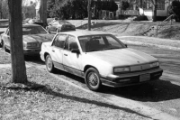 Oldsmobile Cutlass Calais sedan (5th generation) AT 3.3 (162hp) foto, Oldsmobile Cutlass Calais sedan (5th generation) AT 3.3 (162hp) fotos, Oldsmobile Cutlass Calais sedan (5th generation) AT 3.3 (162hp) Bilder, Oldsmobile Cutlass Calais sedan (5th generation) AT 3.3 (162hp) Bild