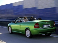 Opel Astra Cabriolet 2-door (G) 2.2 AT foto, Opel Astra Cabriolet 2-door (G) 2.2 AT fotos, Opel Astra Cabriolet 2-door (G) 2.2 AT Bilder, Opel Astra Cabriolet 2-door (G) 2.2 AT Bild