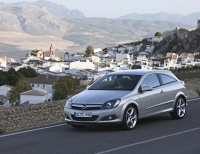 Opel Astra GTC hatchback 3-door (H) 1.7 CDTI 6MT foto, Opel Astra GTC hatchback 3-door (H) 1.7 CDTI 6MT fotos, Opel Astra GTC hatchback 3-door (H) 1.7 CDTI 6MT Bilder, Opel Astra GTC hatchback 3-door (H) 1.7 CDTI 6MT Bild