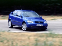 Opel Astra Hatchback 3-door (G) 1.6 AT (84 HP) foto, Opel Astra Hatchback 3-door (G) 1.6 AT (84 HP) fotos, Opel Astra Hatchback 3-door (G) 1.6 AT (84 HP) Bilder, Opel Astra Hatchback 3-door (G) 1.6 AT (84 HP) Bild