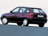 Opel Astra Hatchback 5-door. (F) 1.7 TD MT (68 HP) foto, Opel Astra Hatchback 5-door. (F) 1.7 TD MT (68 HP) fotos, Opel Astra Hatchback 5-door. (F) 1.7 TD MT (68 HP) Bilder, Opel Astra Hatchback 5-door. (F) 1.7 TD MT (68 HP) Bild