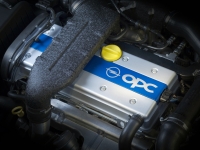 Opel Astra OPC hatchback 3-door (H) 2.0 Turbo MT (240hp) foto, Opel Astra OPC hatchback 3-door (H) 2.0 Turbo MT (240hp) fotos, Opel Astra OPC hatchback 3-door (H) 2.0 Turbo MT (240hp) Bilder, Opel Astra OPC hatchback 3-door (H) 2.0 Turbo MT (240hp) Bild