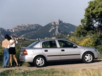 Opel Astra Sedan 4-door (G) 1.4 AT Technische Daten, Opel Astra Sedan 4-door (G) 1.4 AT Daten, Opel Astra Sedan 4-door (G) 1.4 AT Funktionen, Opel Astra Sedan 4-door (G) 1.4 AT Bewertung, Opel Astra Sedan 4-door (G) 1.4 AT kaufen, Opel Astra Sedan 4-door (G) 1.4 AT Preis, Opel Astra Sedan 4-door (G) 1.4 AT Autos