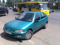 Peugeot 106 Hatchback 5-door. (1 generation) 1.4 MT (75hp) foto, Peugeot 106 Hatchback 5-door. (1 generation) 1.4 MT (75hp) fotos, Peugeot 106 Hatchback 5-door. (1 generation) 1.4 MT (75hp) Bilder, Peugeot 106 Hatchback 5-door. (1 generation) 1.4 MT (75hp) Bild