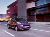 Peugeot 107 Hatchback 5-door. (1 generation) 1.0 MT (68hp) Access (2013) foto, Peugeot 107 Hatchback 5-door. (1 generation) 1.0 MT (68hp) Access (2013) fotos, Peugeot 107 Hatchback 5-door. (1 generation) 1.0 MT (68hp) Access (2013) Bilder, Peugeot 107 Hatchback 5-door. (1 generation) 1.0 MT (68hp) Access (2013) Bild