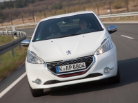 Peugeot 208 GTI hatchback 3-door (1 generation) 1.6 MT foto, Peugeot 208 GTI hatchback 3-door (1 generation) 1.6 MT fotos, Peugeot 208 GTI hatchback 3-door (1 generation) 1.6 MT Bilder, Peugeot 208 GTI hatchback 3-door (1 generation) 1.6 MT Bild