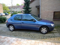 Peugeot 306 Hatchback 3-door (1 generation) 1.4 MT (75hp) foto, Peugeot 306 Hatchback 3-door (1 generation) 1.4 MT (75hp) fotos, Peugeot 306 Hatchback 3-door (1 generation) 1.4 MT (75hp) Bilder, Peugeot 306 Hatchback 3-door (1 generation) 1.4 MT (75hp) Bild