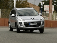 Peugeot 4007 Crossover (1 generation) 2.0 CVT 4x2 (147hp) Active (2012) foto, Peugeot 4007 Crossover (1 generation) 2.0 CVT 4x2 (147hp) Active (2012) fotos, Peugeot 4007 Crossover (1 generation) 2.0 CVT 4x2 (147hp) Active (2012) Bilder, Peugeot 4007 Crossover (1 generation) 2.0 CVT 4x2 (147hp) Active (2012) Bild