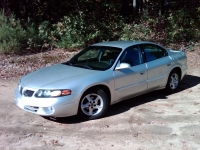 Pontiac Bonneville SE sedan (9th generation) 3.8 AT (208 hp) foto, Pontiac Bonneville SE sedan (9th generation) 3.8 AT (208 hp) fotos, Pontiac Bonneville SE sedan (9th generation) 3.8 AT (208 hp) Bilder, Pontiac Bonneville SE sedan (9th generation) 3.8 AT (208 hp) Bild