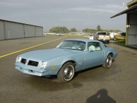 Pontiac Firebird Esprit coupe 2-door (2 generation) 4.1 3MT foto, Pontiac Firebird Esprit coupe 2-door (2 generation) 4.1 3MT fotos, Pontiac Firebird Esprit coupe 2-door (2 generation) 4.1 3MT Bilder, Pontiac Firebird Esprit coupe 2-door (2 generation) 4.1 3MT Bild