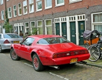 Pontiac Firebird Esprit coupe (2 generation) 5.0 AT Technische Daten, Pontiac Firebird Esprit coupe (2 generation) 5.0 AT Daten, Pontiac Firebird Esprit coupe (2 generation) 5.0 AT Funktionen, Pontiac Firebird Esprit coupe (2 generation) 5.0 AT Bewertung, Pontiac Firebird Esprit coupe (2 generation) 5.0 AT kaufen, Pontiac Firebird Esprit coupe (2 generation) 5.0 AT Preis, Pontiac Firebird Esprit coupe (2 generation) 5.0 AT Autos