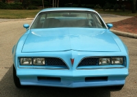 Pontiac Firebird Esprit Skybird coupe 2-door (2 generation) AT 5.0 (127hp) foto, Pontiac Firebird Esprit Skybird coupe 2-door (2 generation) AT 5.0 (127hp) fotos, Pontiac Firebird Esprit Skybird coupe 2-door (2 generation) AT 5.0 (127hp) Bilder, Pontiac Firebird Esprit Skybird coupe 2-door (2 generation) AT 5.0 (127hp) Bild