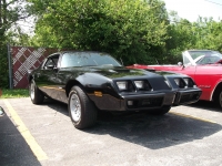 Pontiac Firebird Formula coupe 2-door (2 generation) 4.9 Turbo MT (210hp) foto, Pontiac Firebird Formula coupe 2-door (2 generation) 4.9 Turbo MT (210hp) fotos, Pontiac Firebird Formula coupe 2-door (2 generation) 4.9 Turbo MT (210hp) Bilder, Pontiac Firebird Formula coupe 2-door (2 generation) 4.9 Turbo MT (210hp) Bild